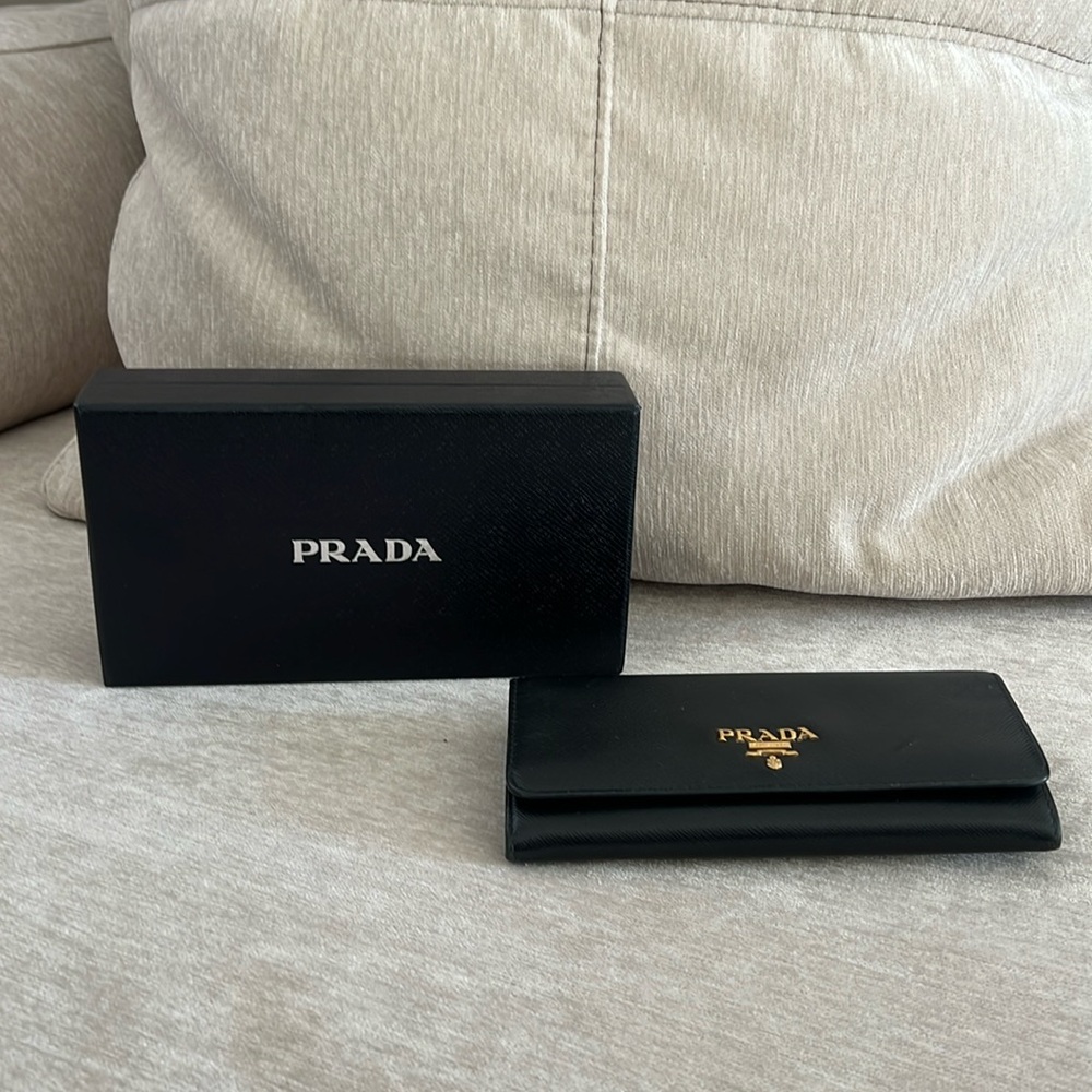 PRADA - Authentic snap long wallet with COA